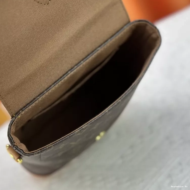 Louis 8976 Backpacks Vuitton Trendy 1221